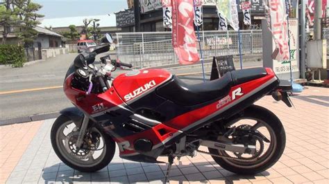 SUZUKI GSX-R 250 (1990-1991) Specs, Performance & Photos - autoevolution