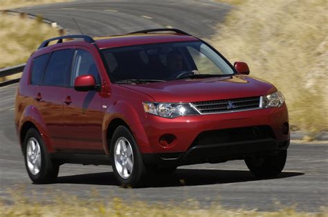 2008 Mitsubishi Outlander Image. Photo 24 of 38