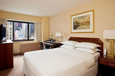 The Manhattan at Times Square Hotel Rooms: Pictures & Reviews - Tripadvisor