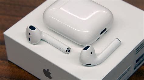 Cách Sử Dụng Tai Nghe Airpods Cho Người Mới Dùng | Nguyễn Kim | Nguyễn ...