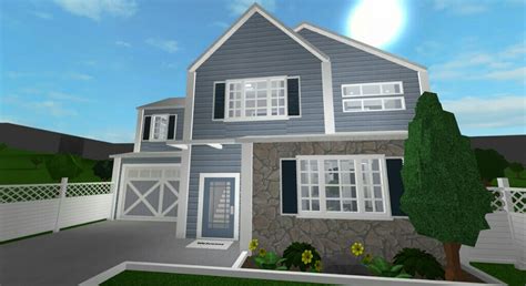 BloxBurg Houses: 10 Modern BloxBurg House Ideas (2024) - Gaming Pirate