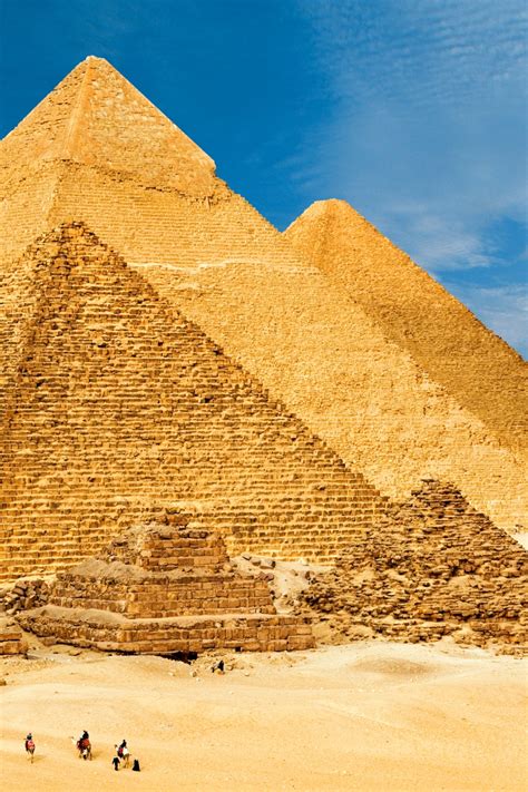 Marvelous Egyptian pyramids - Three Pyramid of Khafre and the Great ...