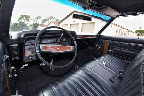 1970 CHEVROLET IMPALA CONVERTIBLE - Interior - 230182