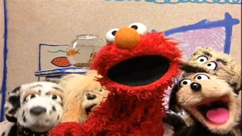 Elmo's World: Babies, Dogs & More (2000)