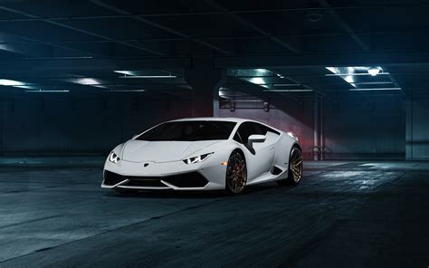 [46+] Lamborghini Huracan Wallpaper HD on WallpaperSafari