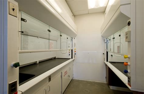 ANSI/ASHRAE 110: Laboratory Fume Hoods Performance Testing - ANSI Blog