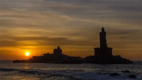 Why Is Sunrise And Sunset Special In Kanyakumari?