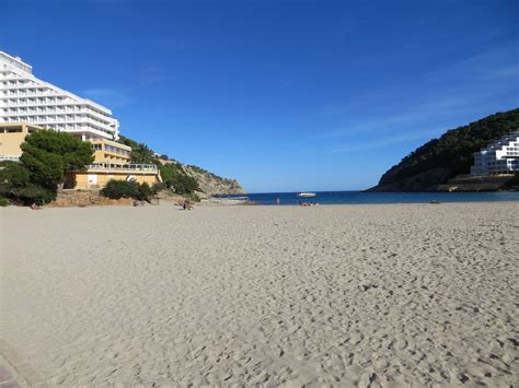 Cala Llonga beach (November) – quixote6