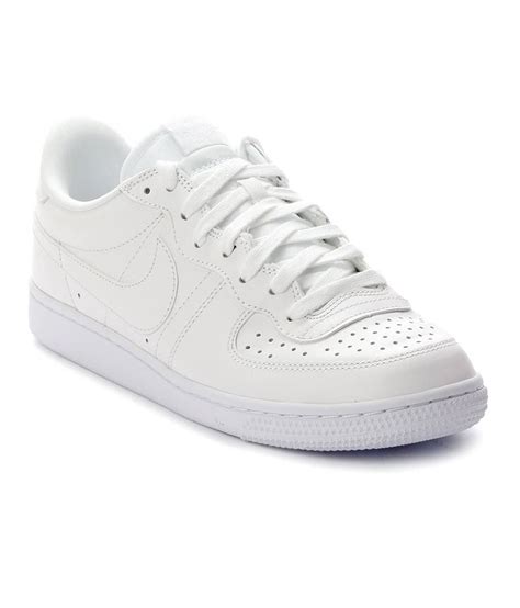 Nike White Sneaker Shoes - Buy Nike White Sneaker Shoes Online at Best ...