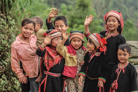 Trục lợi từ thiện - Hành vi đáng lên án | Báo Dân tộc và Phát triển