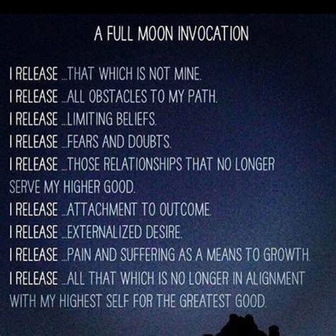 HAPPY FULL MOON!! 🌑 . Change is coming and it’s all for the better ...