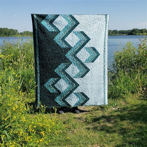 Leading Edge Quilt Pattern PDF Download - Etsy