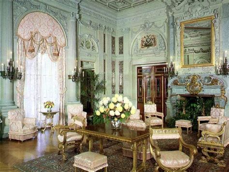 Footnotes: Novel Inspirations from History: The Breakers