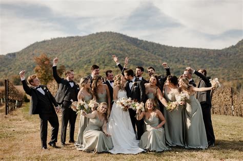 Yonah Mountain Vineyards Wedding | Photos, Cost & More