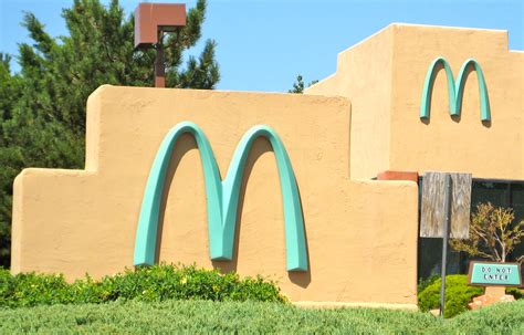 This Is The Only McDonald’s In The World Where The Golden Arches Aren’t ...