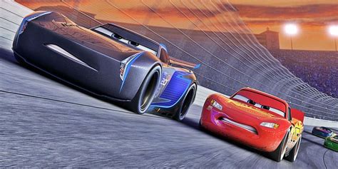 Cars 3 Trailer Reveals Film's Story, Lightning's Existential Crisis