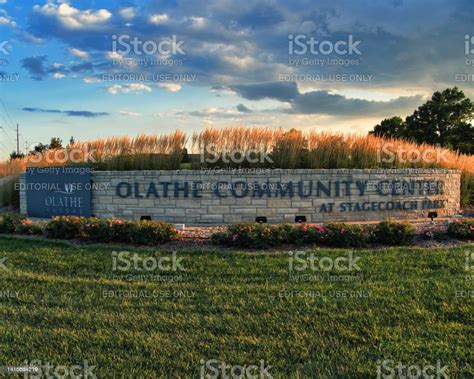 Olathe Community Center Main Sign Stock Photo - Download Image Now ...