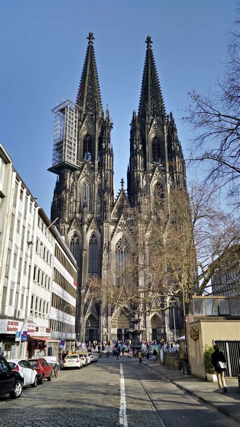 The grand Cologne Cathedral | Visions of Travel