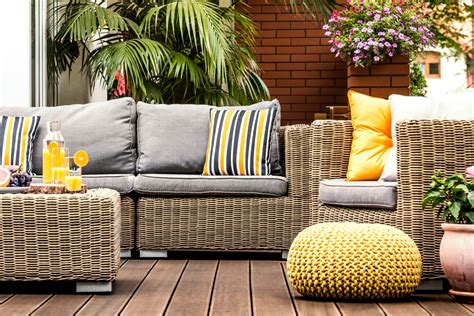 Top 8 Choices in Outdoor Patio Cushions and Pillows