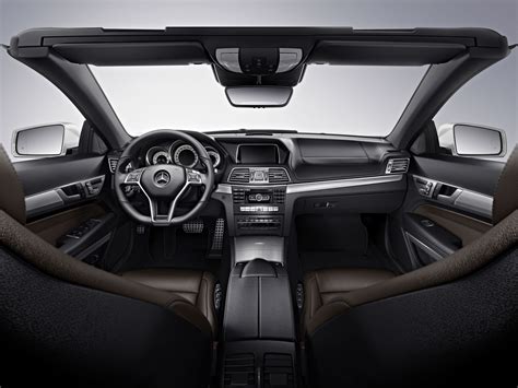 Mercedes-Benz E-Class Cabriolet Interior - Car Body Design