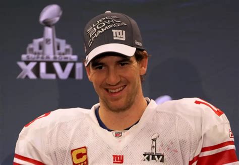 Eli Manning Wins 2nd Super Bowl MVP Award