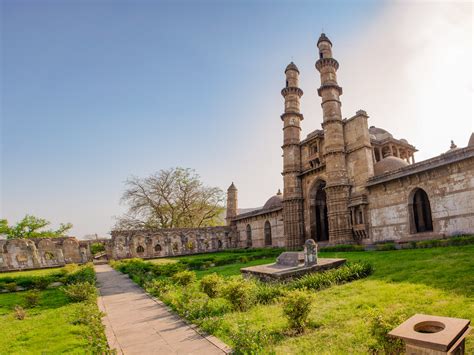 CHAMPANER-PAVAGADH ARCHAEOLOGICAL PARK - Tourist Information Center