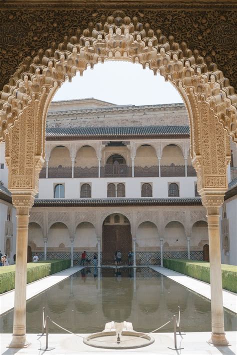 Alhambra Palace Courtyard. Online Tickets, Buy Tickets, Ticket Booth ...