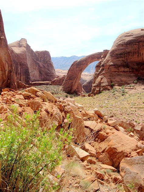 Finding the extraordinary in the ordinary: Lake Powell: Hiking to the ...