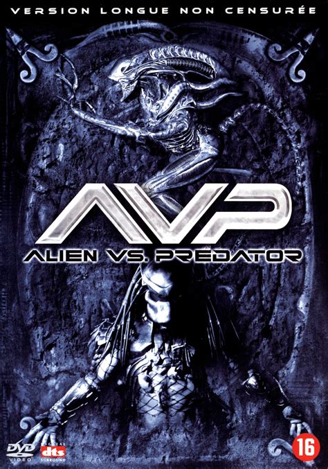 AVP: Alien vs. Predator (2004) - Posters — The Movie Database (TMDb)