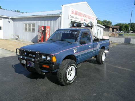 radracerblog: “1984 Nissan 720 Pickup Lifted ” | Datsun, Nissan trucks ...