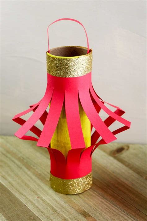 Adorable DIY Chinese Lantern Craft for Kids - Hawaii Travel with Kids