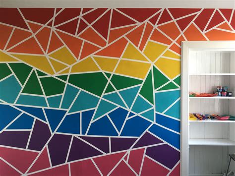 30+ Geometric Wall Paint Ideas – HomeDecorish