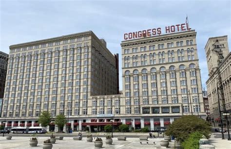 Discovering Fascinating of Congress Plaza Hotel History