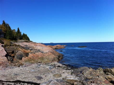 Vue sur le Fleuve Saint Laurent (Les Escoumins, Québec)