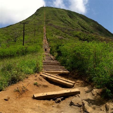 Koko Crater Stairs, Oahu | Stairs, Oahu, Vacation