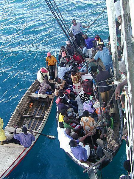 Getting Onto The Ilala, Malawi photo, Malawi Africa