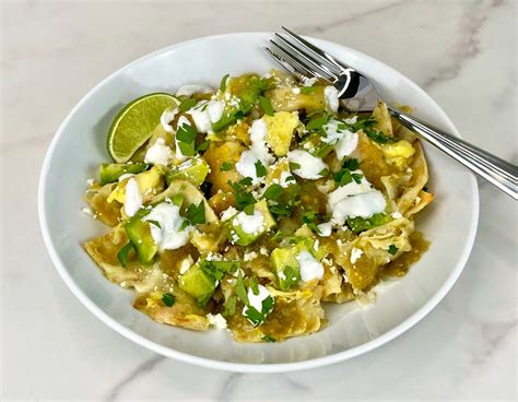 Authentic Green Chilaquiles Recipe | Besto Blog