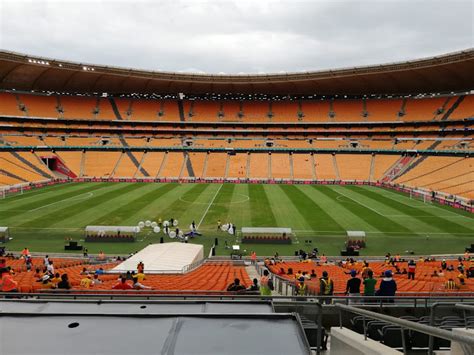 WATCH | Kaizer Chiefs 50th birthday celebration match - The calm before ...