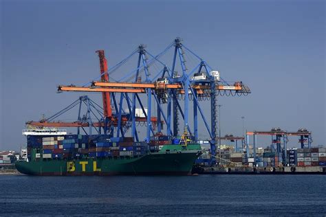 Major Indian Ports Witness 3.2 Per Cent Y-o-Y Increase In Cargo Volume ...