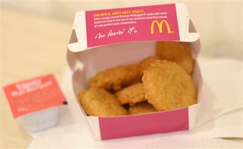 Nuggets Mcdonalds : Mcdonald S Is Testing Vegan Mcnuggets Here S Where ...