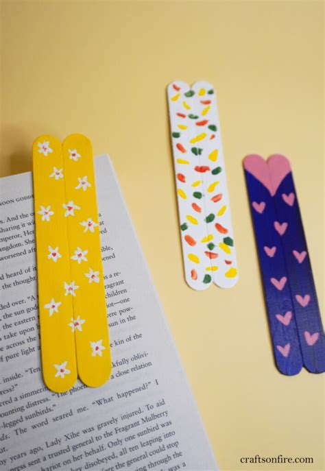 3 Easy DIY Popsicle Stick Bookmarks - Craftsonfire