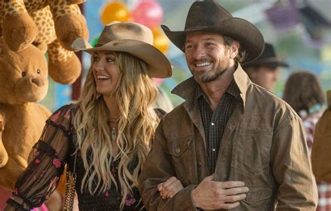 Country Music Singer Lainey Wilson Uncertain Of Future In Yellowstone ...