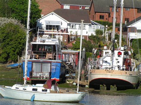 On the Isle of Wight at Wootton Bridge. Stay at Wavells Quayside B&B ...