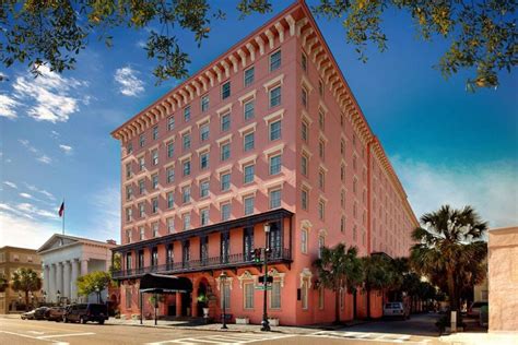 Historic Hotels: Hotels in Charleston