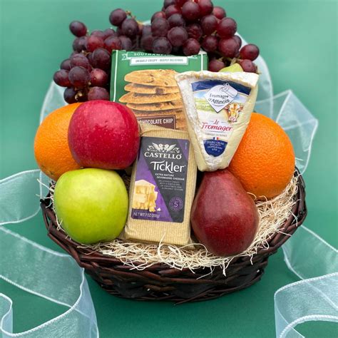 Gourmet Gift Baskets | Sickles Market, Quality Since 1908