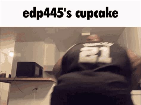 Edp445 Cupcake GIF - Edp445 Cupcake Sus - Discover & Share GIFs