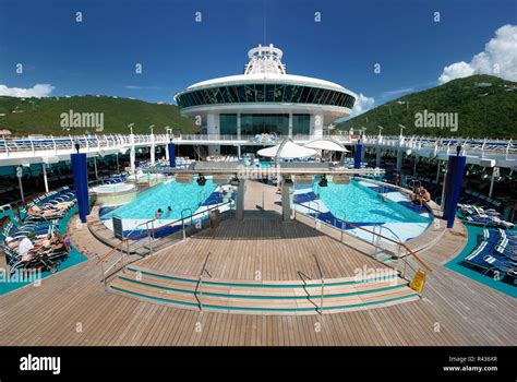 The pool deck on Royal Caribbean's Adventure of the Seas cruise ship ...