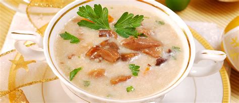 Zupa Grzybowa | Traditional Mushroom Soup From Poland