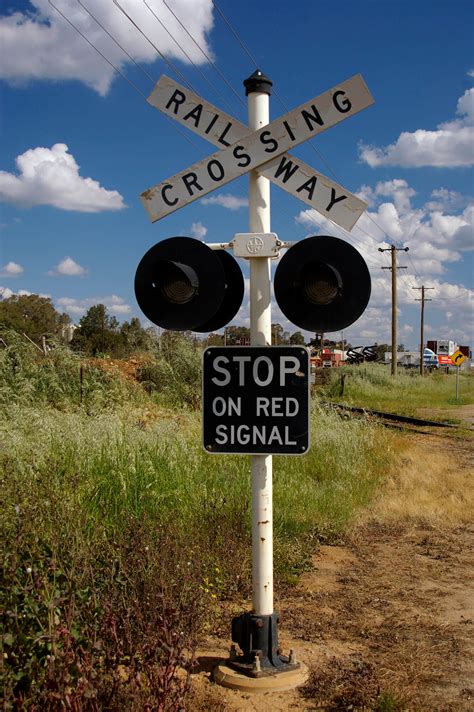 The Dixon Law Office Blog > Broken Railroad Signals