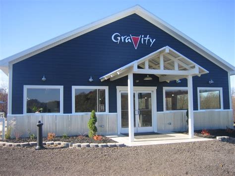 Gravity Winery, Baroda, Michigan Wonderful new winery...great chocolate ...